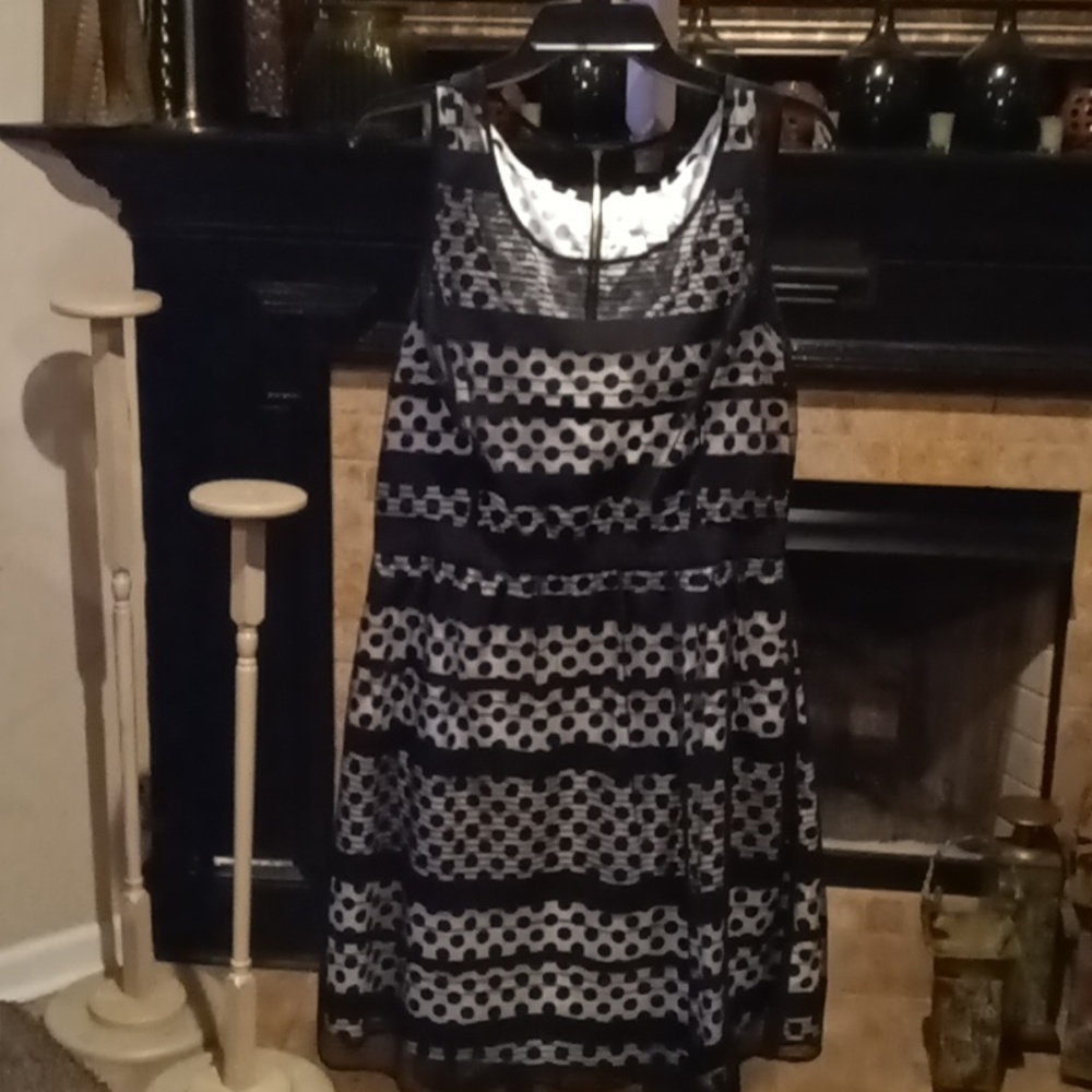 FINAL PRICE NWOT Jessica Simpson black/ white sheer polkadot dress w 20" zipper - Picture 3 of 16